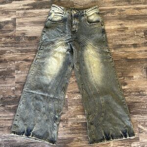 Men's Distressed Wide-Leg Jeans